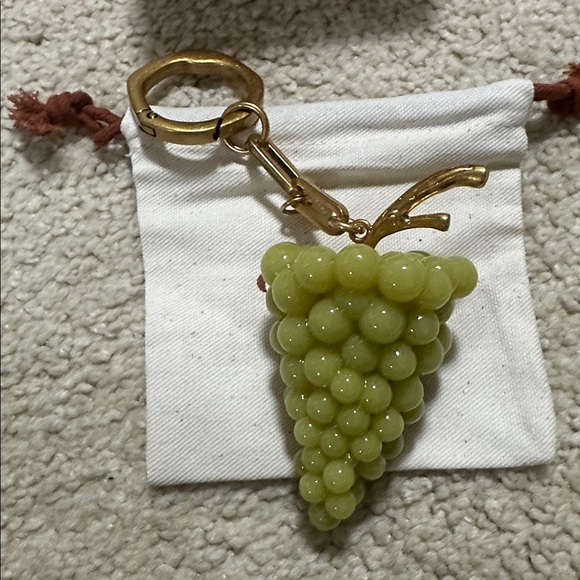 NEW Cult Gaia Grape Bag Charm Box Included - Picture 4 of 6